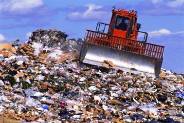 99% мусороперерабатывающих компании окажутся незаконными  с 1 июля