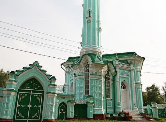 На реставрацию Азимовской мечети потратят 47 млн рублей