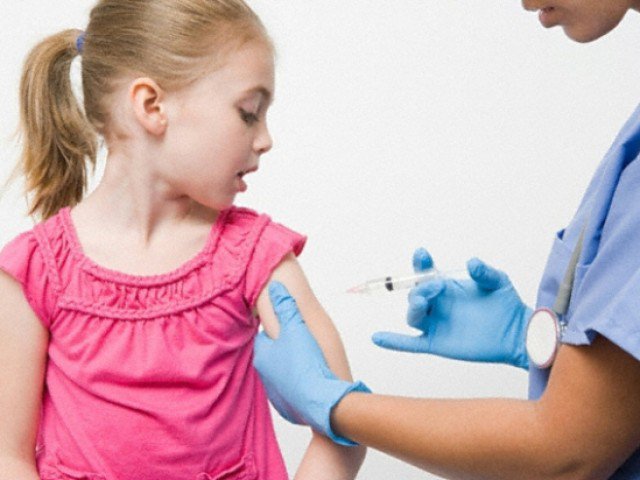 Татарстан может сделать вакцинацию детей обязательной, а родителей лишить права на отказ