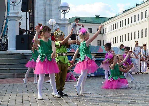 Детский фестиваль прошел у стен Казанского Кремля