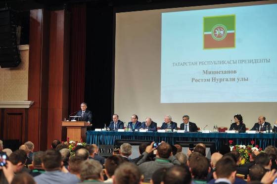 Р. Минниханов отметил роль предпринимательства в развитии татарских сел
