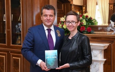 И. Метшин встретился с казанской писательницей Г. Яхиной