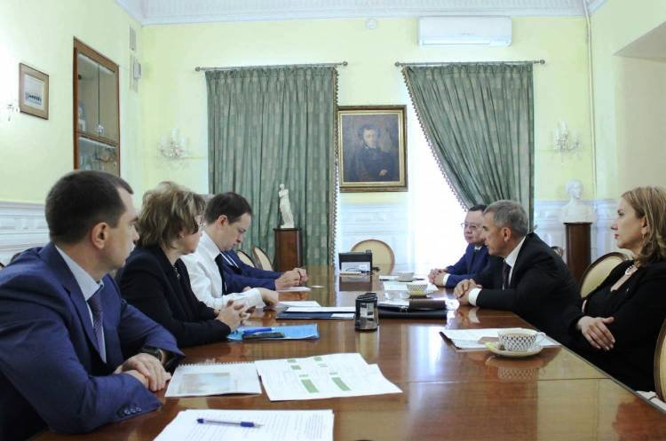 Президент Татарстана встретился с министром культуры РФ