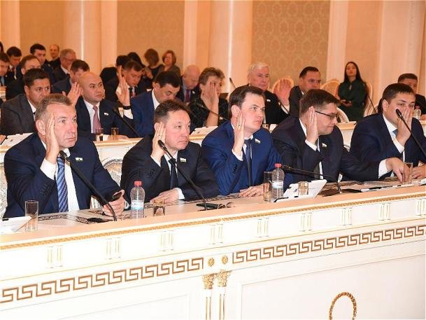 Изменения в Устав Казани приняты городскими депутатами