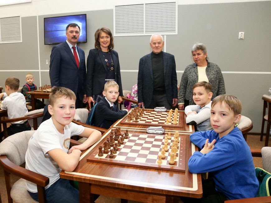 В Казани открылась шахматная школа 
