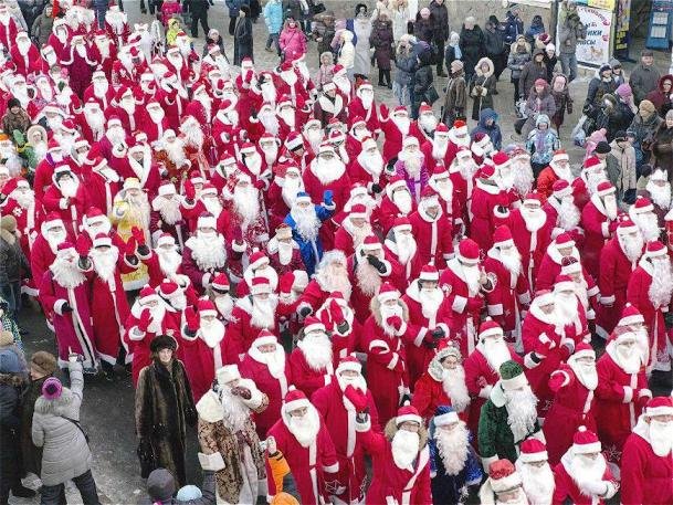 Сегодня в Казани состоится парад Дедов Морозов, Санта Клаусов, Кыш Бабаев