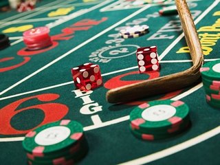 Онлайн казино: где играть на деньги выгоднее и безопаснее?