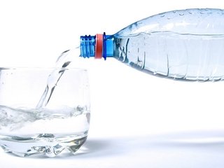 Питьевая вода для куллера и в бутылках от компании «Настоящая вода»