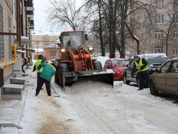 За сутки с улиц Казани вывезено 5,1 тыс. тонн снега