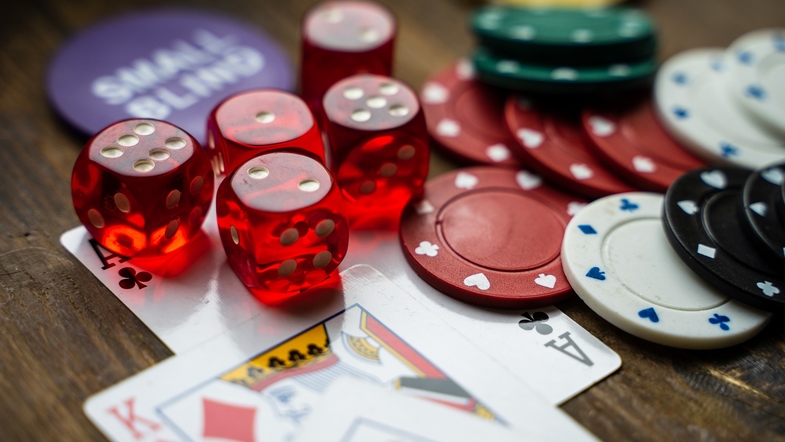 Бонусы и удача в успешном онлайн-казино СлотоКинг