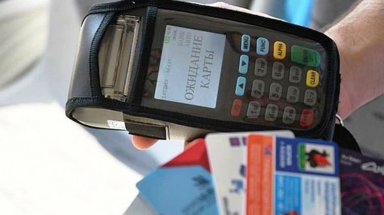 Летом в Челнах можно будет рассчитаться за проезд в маршрутках банковскими картами