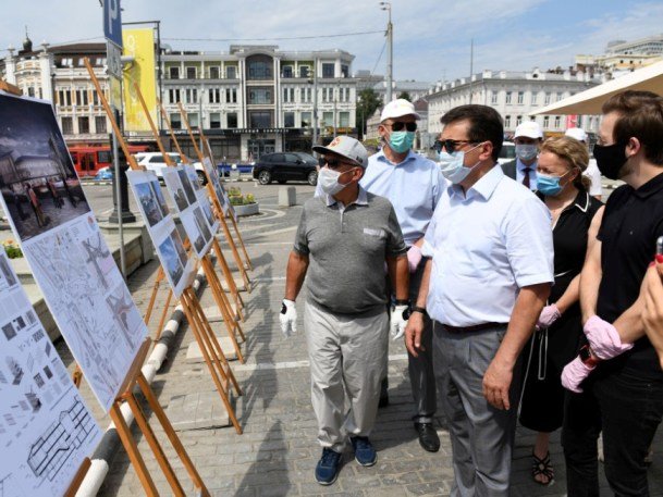 Минниханов ознакомился с ходом реконструкции и реставрации объектов в историческом центре Казани