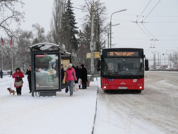 За сутки в Казани в общественный транспорт не пустили почти 500 человек без QR-кодов