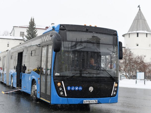 В Казани проходит тест-драйв сочлененный автобус KАМАЗа