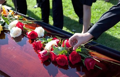 Стоимость услуг по погребению в Казани составит 7793 руб.